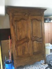 Armadio provenzale della seconda meta del 700 tutto in noce 1600.Info 3317321378