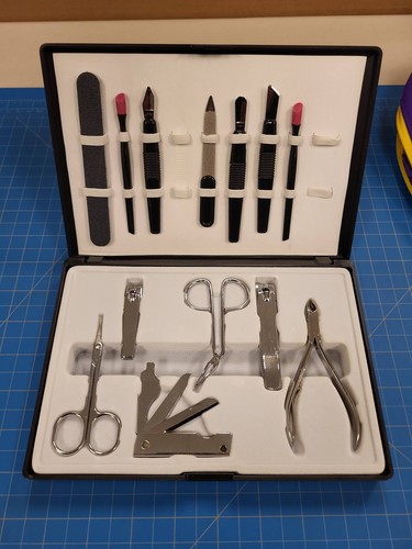 Set manicure pedicure