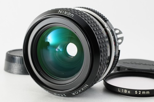 Near mint nikon ai 28mm - ai,