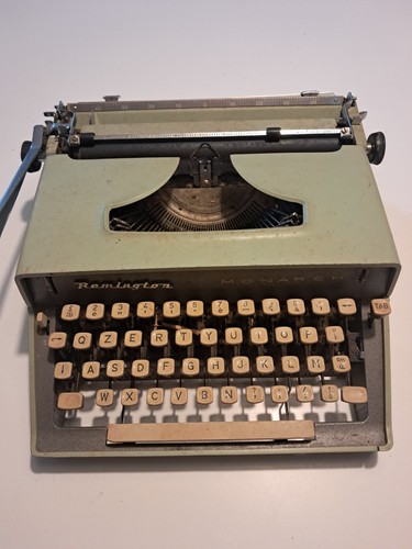 Macchina scrivere remington - da,