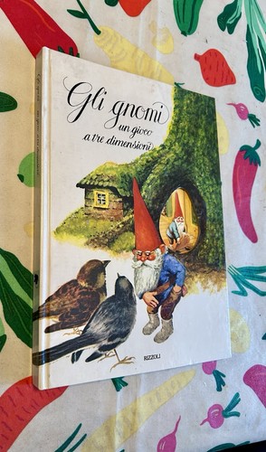 Gli gnomi gioco tre - gnomi,
