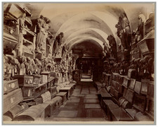 Italia, Palermo, Catacombe dei Cappuccini vintage albumen print Tirage albumin