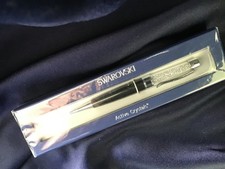 SWAROVSKI ACTIVE CRYSTALS