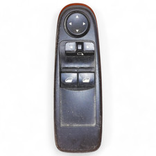 PULSANTIERA ANTERIORE SINISTRA