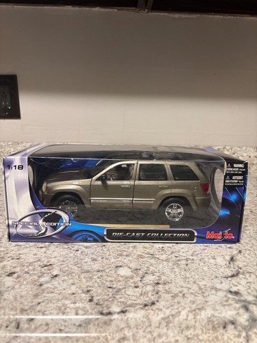 Maisto scale unopened - 1,
