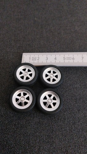 Modellino kit ruote cerchi