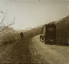 FRANCE Auvergne Route du col