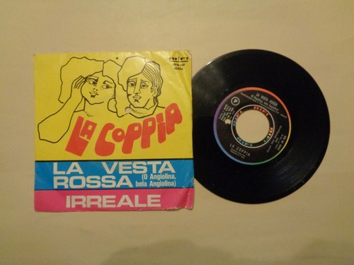 Coppia veste rossa - la,