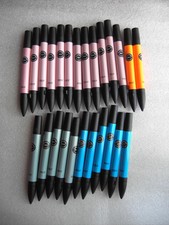 25 PANTONE BY LETRASET TRIA 3