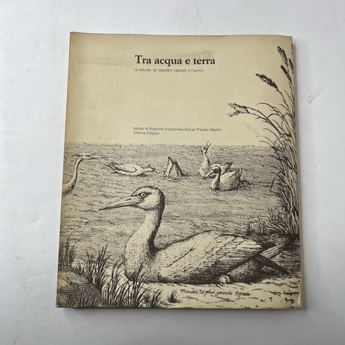 Libro tra acqua - e, la