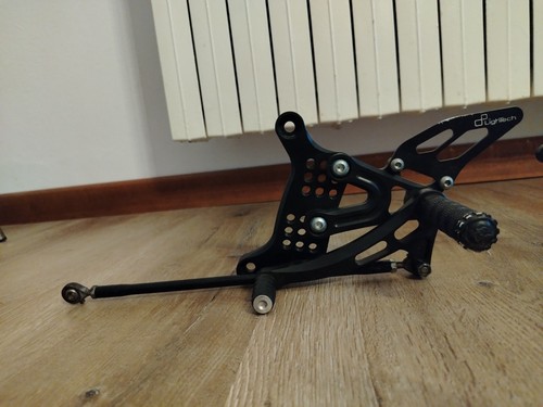 Lightech pedane arretrate - pedane,