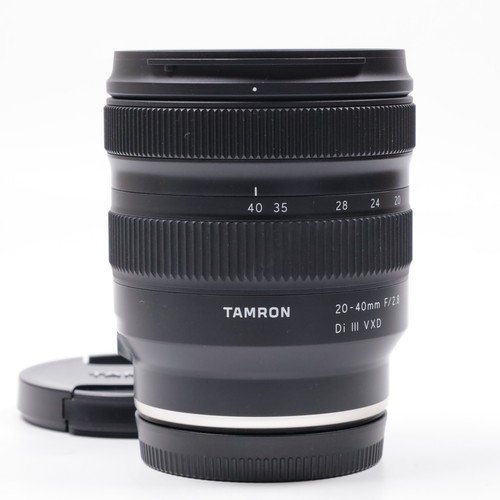 Tamron 40mm 8 - f/2.8, iii
