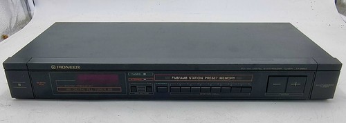 Stereo tuner synthesizer - stereo,