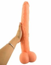 dildo enorme realistico lungo