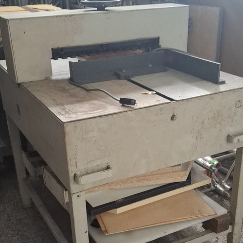Taglierina elettrica larghezza - elettrica,