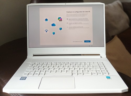 Acer conceptd cn715 15 - conceptd, cn715-71