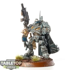 Space Marines - Captain in