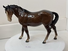 Cavallo Royal Doulton, Mare rivolto a sinistra ottime condizioni