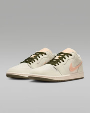 DC0774-111 Nike Air Jordan 1