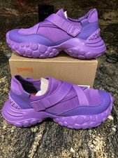 NEW $265 Mens Camper Pelotas