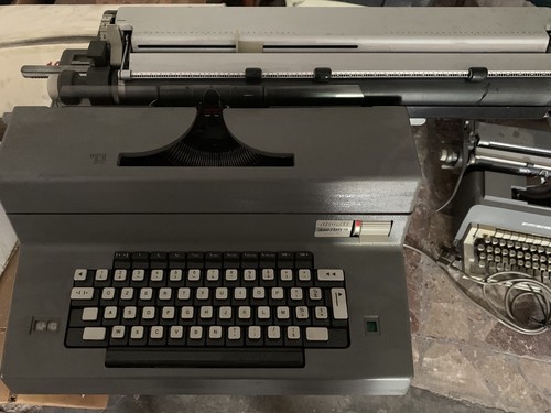 Macchina scrivere elettrica - scrivere,