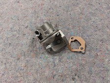 Pompa carburante motori Peugeot 403 404 Vetus Bernard pompa carburante diesel PN6021