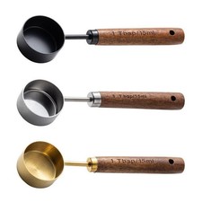 Misurazione di tazze cucina