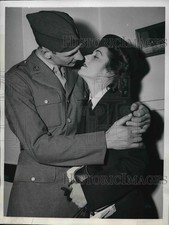 1943 Press Photo WREN Margaret