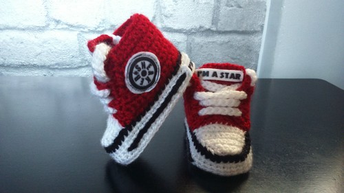 Scarpe mano all - mano, all'uncinetto