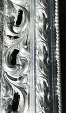 Specchiera moderna traforata