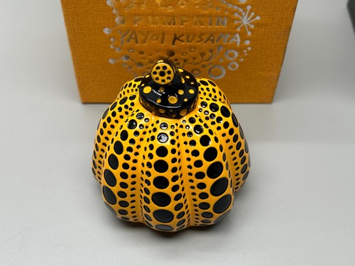 Kusama yayoi naoshima oggetto - kusama,
