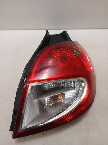 8200886946 faro posteriore