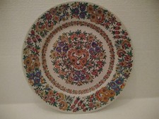 PIATTO IN CERAMICA DECORATO A