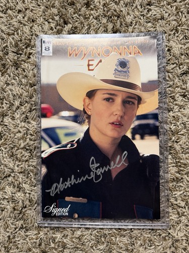 Wynonna earp edizione foto - wynonna,