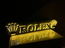 INSEGNA PUBBLICITARIA LUMINOSA