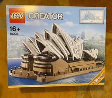 Lego 10234  Sydney Opera House