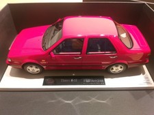 lancia thema ferrari 1/18