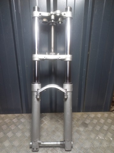 Fourche complète tube