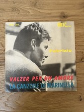 Fabrizio De André - Valzer Per Un Amore / La Canzone Di Marinella (Karim KN204)