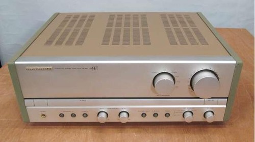 Amplificatore stereo integrato