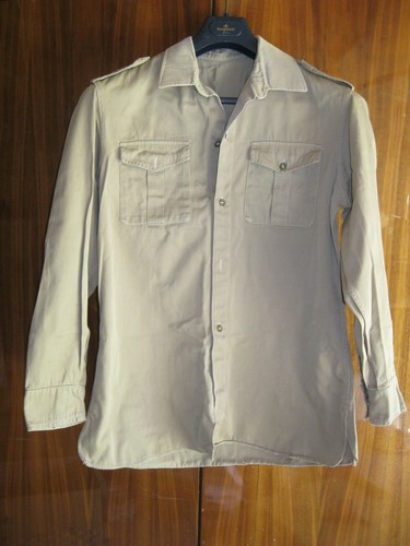 Camicia militare maniche