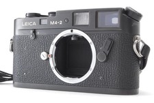 [Near MINT w/Strap] Leica M4-2