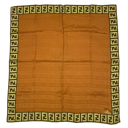 Bellissima sciarpa fendi seta - bellissima,