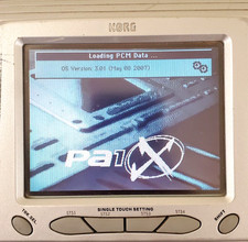 Display LCD da 5,7" per Korg