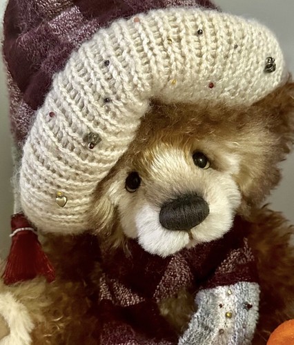 Charlie bears roald in - roald,