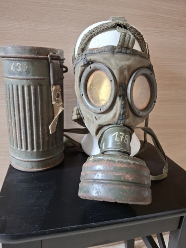 Ww2 gm38 german gas - ww2,