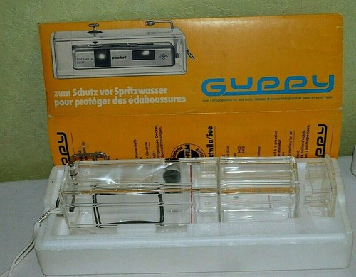 Boîtier guppy sous eau - sous, l'eau