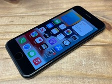 Apple iPhone 7 - 32GB - Jet Black (Sbloccato) A1660 (CDMA e GSM) Funzionante - Grado C