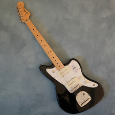 Fender made japan junior - made,