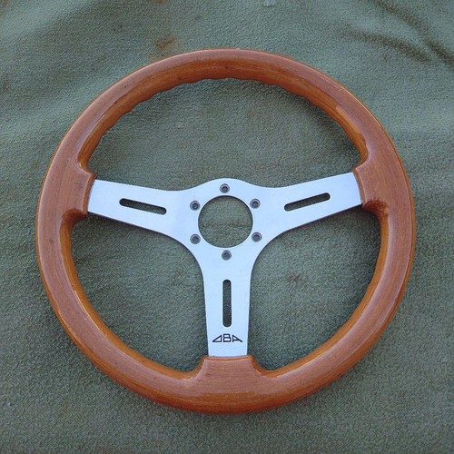 Volante vintage legno - in,